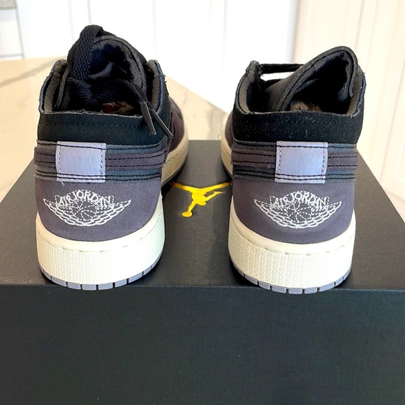 Jordan 1 Low SE Craft GS -black - Picture 3 of 6